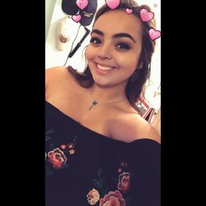 Meet your Posher, Bella